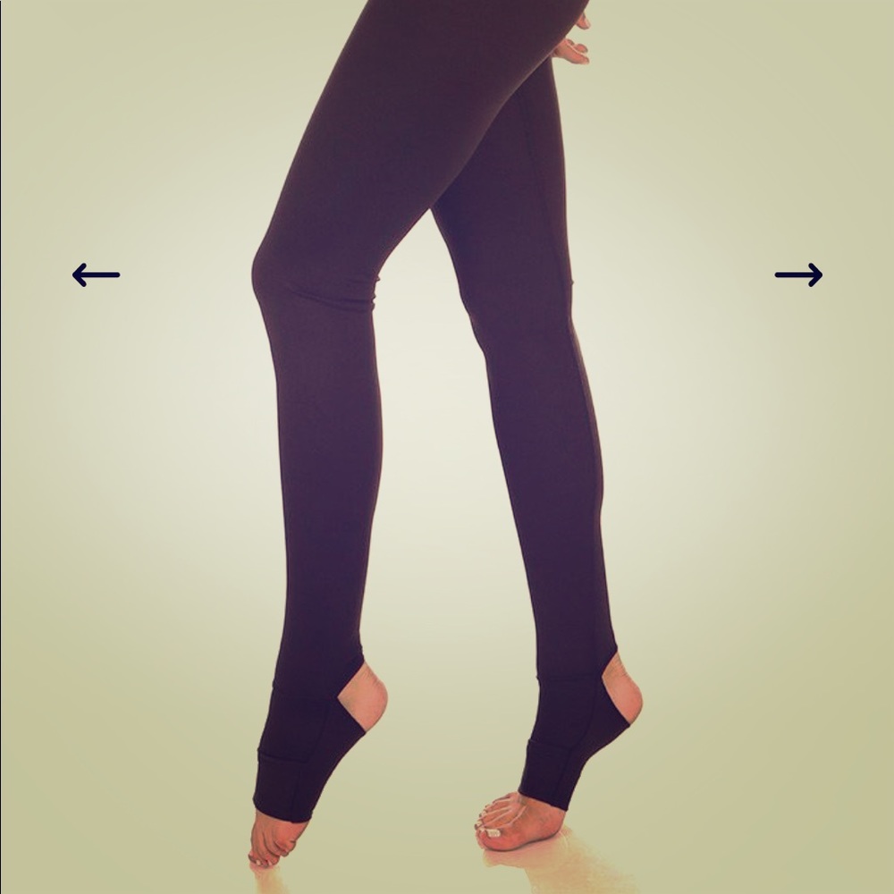 Mika Kaya Stirrup Yoga